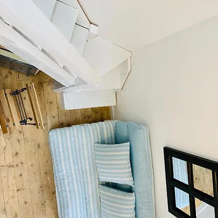 Tatil Evi Eco Mezzanine Wifi Stationnement Rue Gratuit Terrasse Dans Jardin