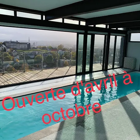 Holiday home Eco Mezzanine Wifi Piscine Stationnement Gratuit Terrasse Dans Jardin Rouen